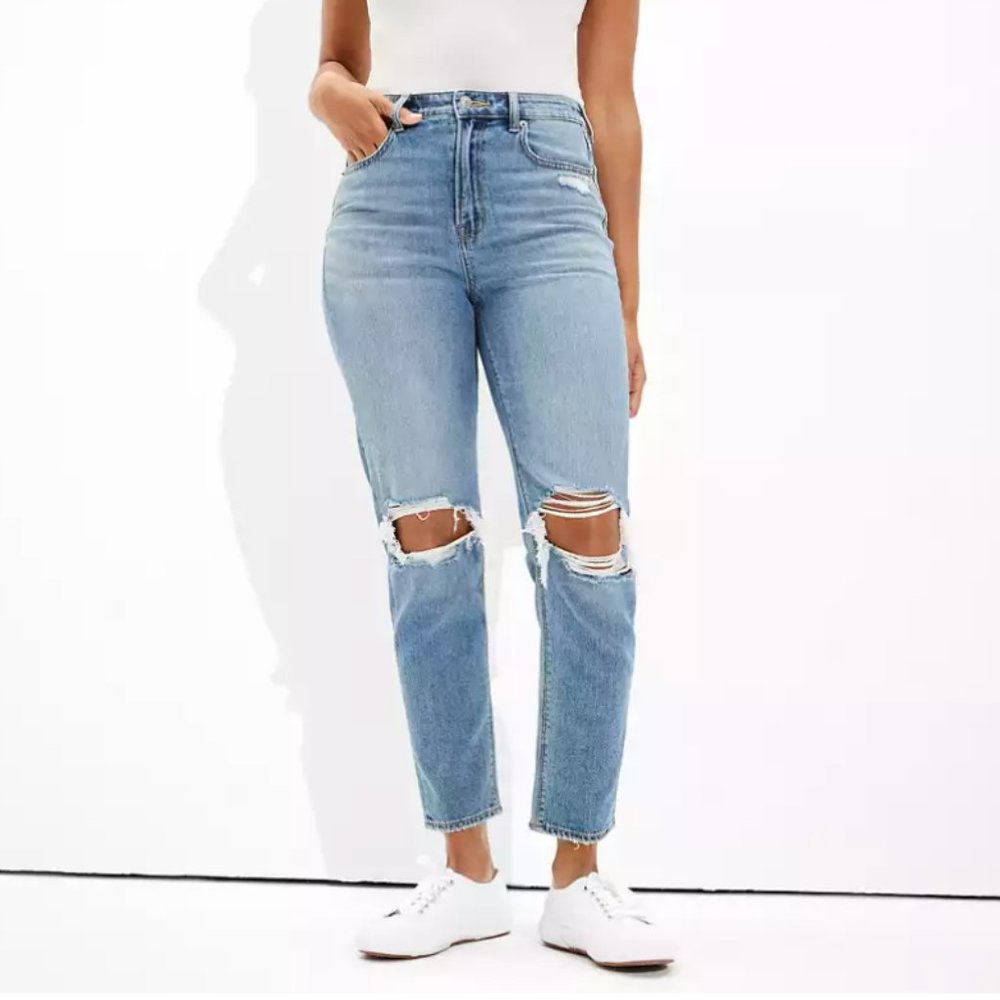 American Eagle Mom Jean Size 2